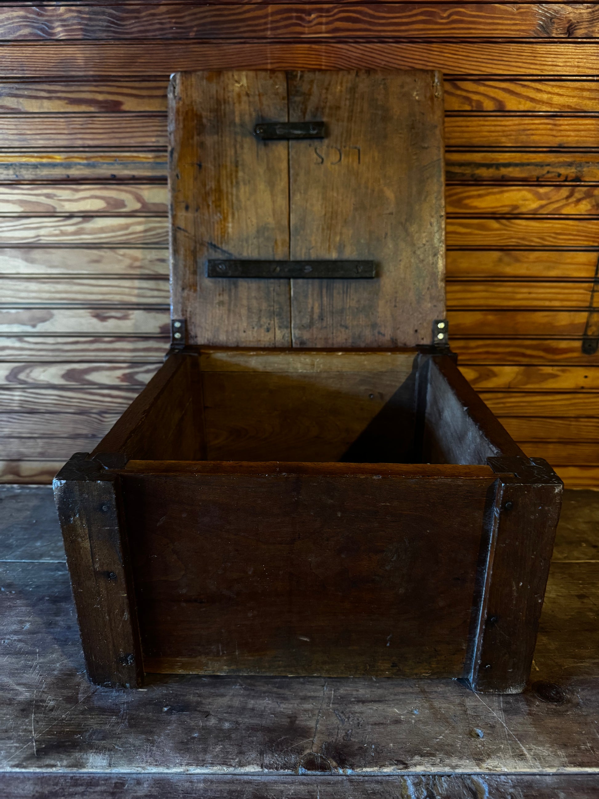 Primitive Solid Wood Storage Box
